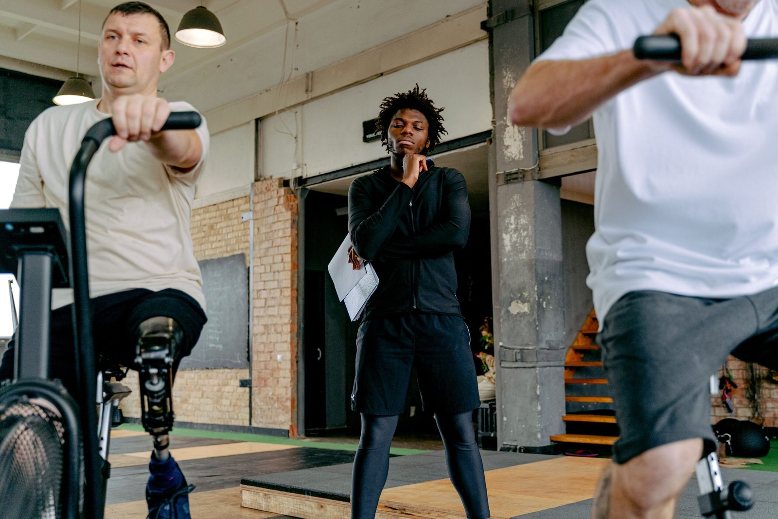 Personal Trainer or Fitness Coach? How to Choose the Right Pro for Your Goals